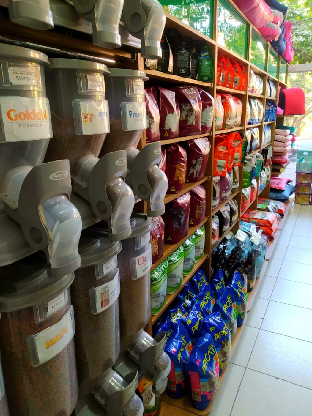 Produtos na loja da Animal Pet BH